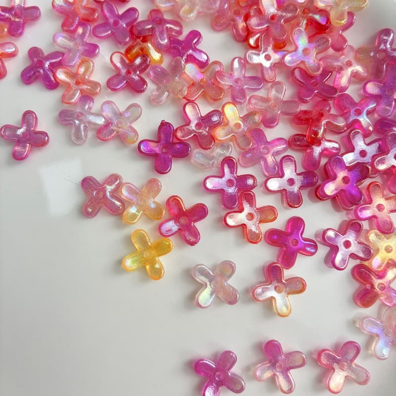 Cuentas de flores acrílicas de 4 pétalos luminiscentes brillantes