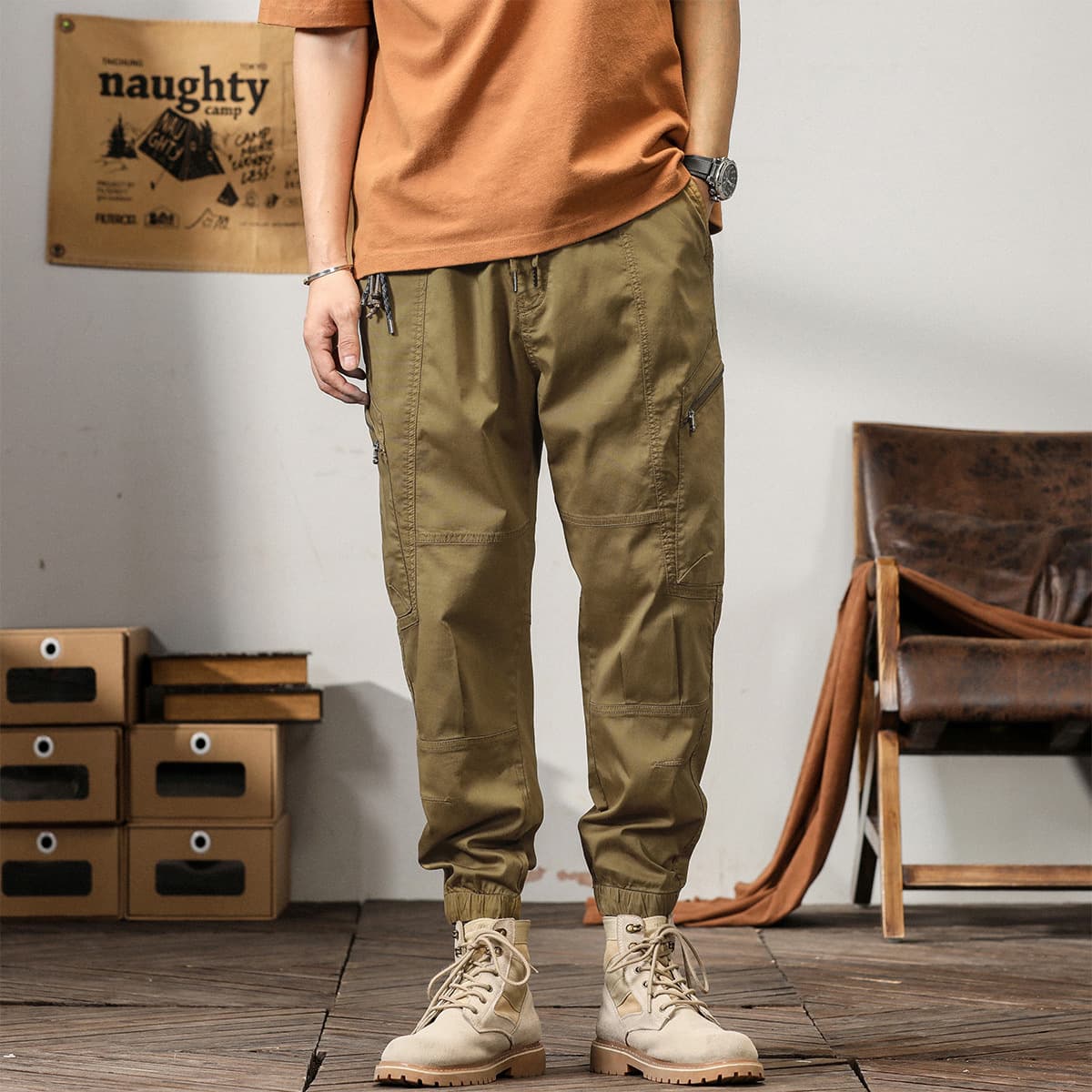 Pantalones harem con cintura elástica y tobillo ajustado