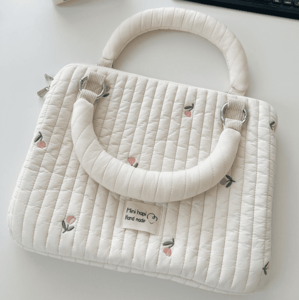 Bolsa de mano de algodón puro acolchada