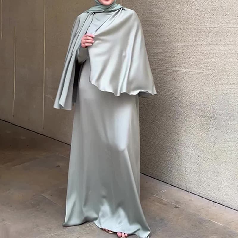 Bata de cintura alta y corte ajustado