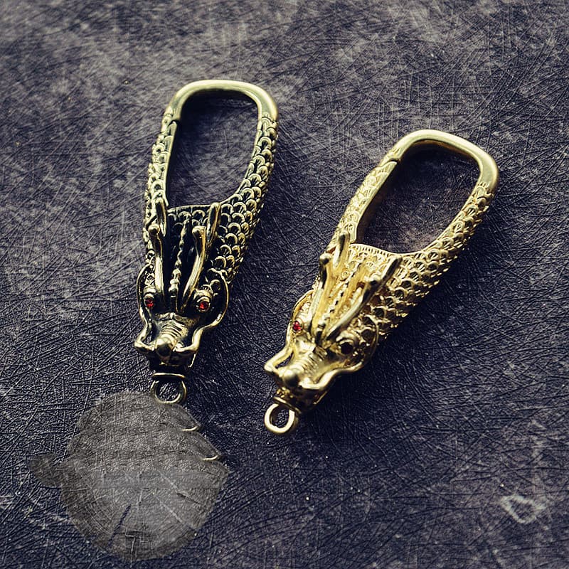 Llavero de grifo de cobre estilo chino decorativo