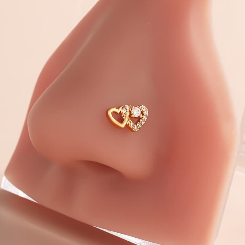 Piercing nasal con microincrustaciones de circonia