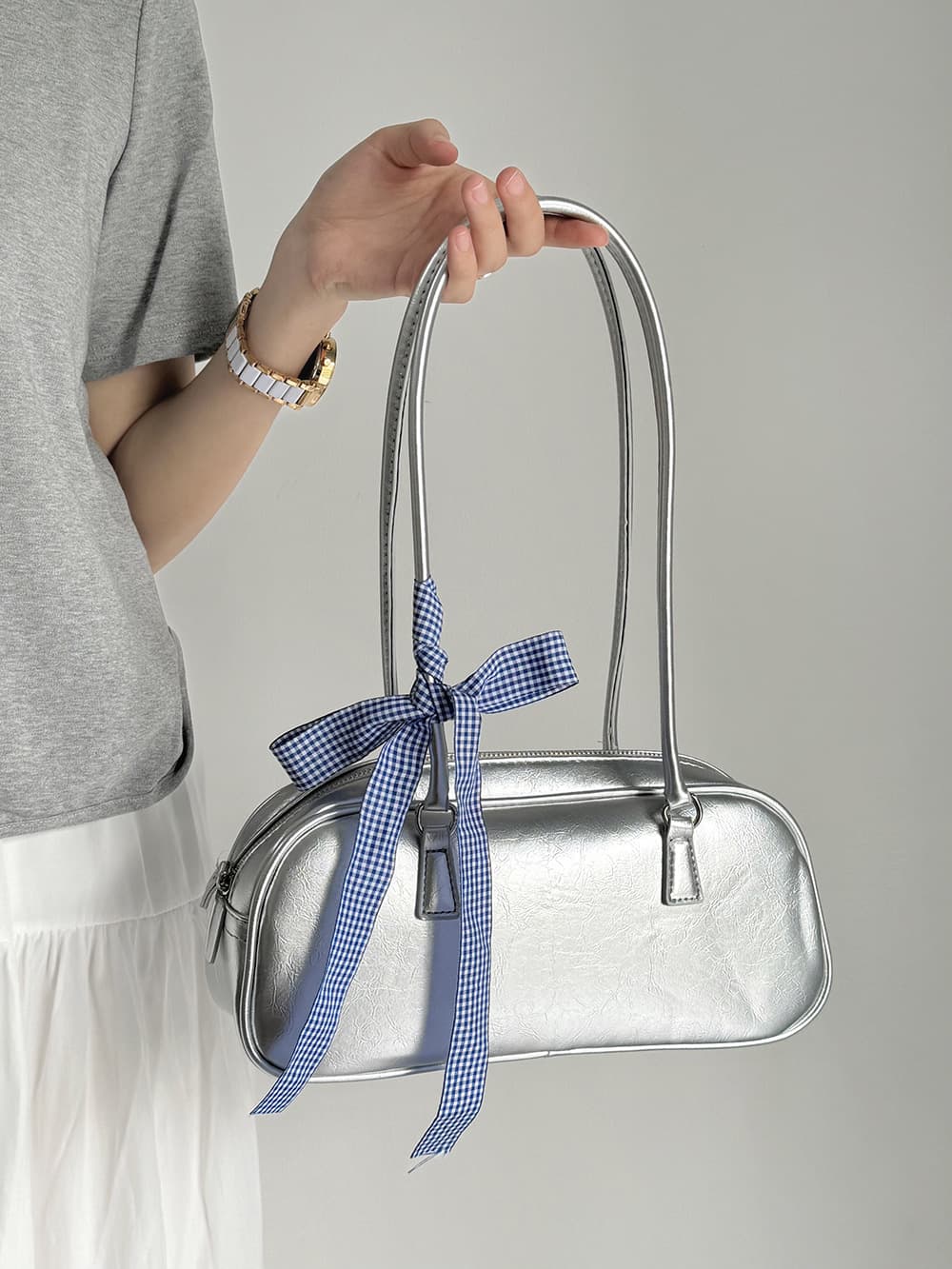 Bolsa plateada con moño estilo ballet portátil