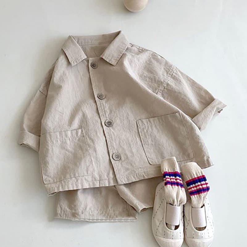 Traje de dos piezas para niño con camisa y pantalones