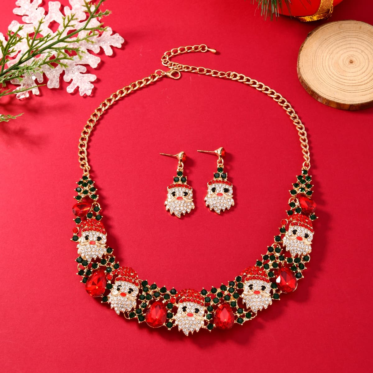 Conjunto navideño de collar y aretes con strass brillante