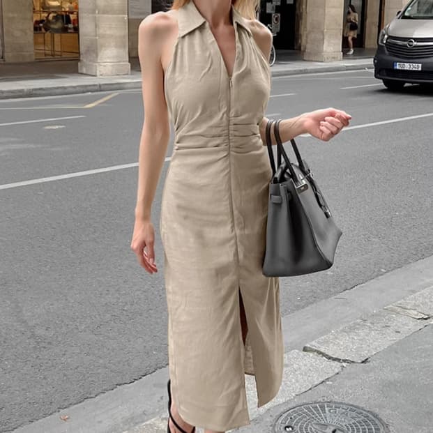 Vestido de algodón y lino ajustado en caqui