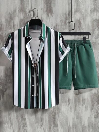 Traje camiseta y shorts estampado vacacional