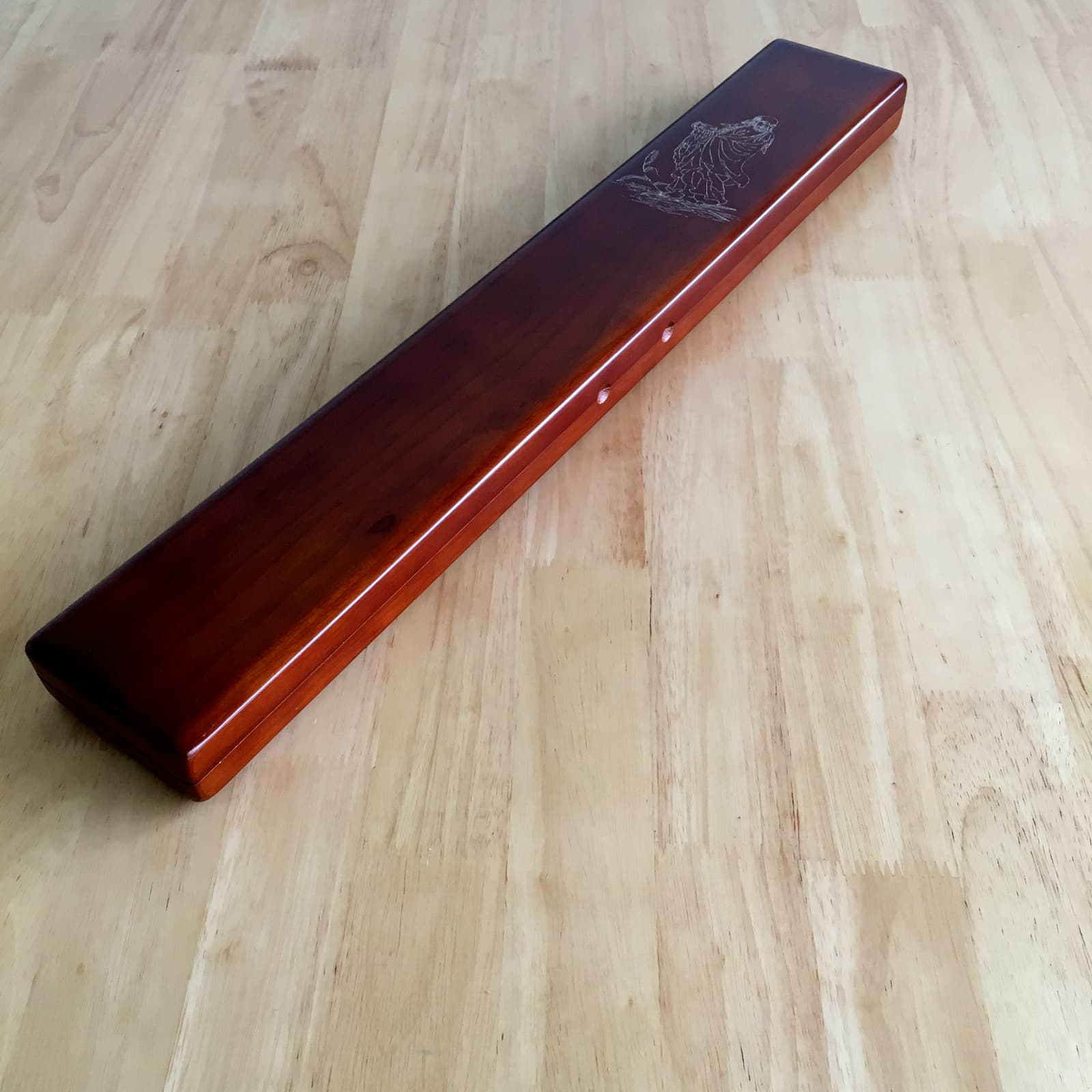Caja flotante de madera para accesorios de pesca