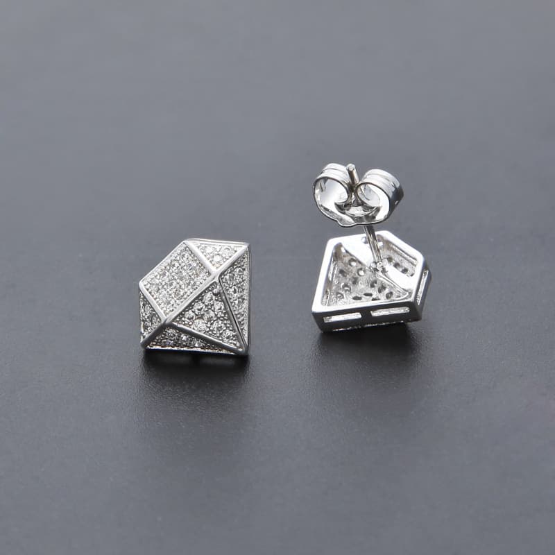 Aretes cuadrados con circones y baño de oro blanco