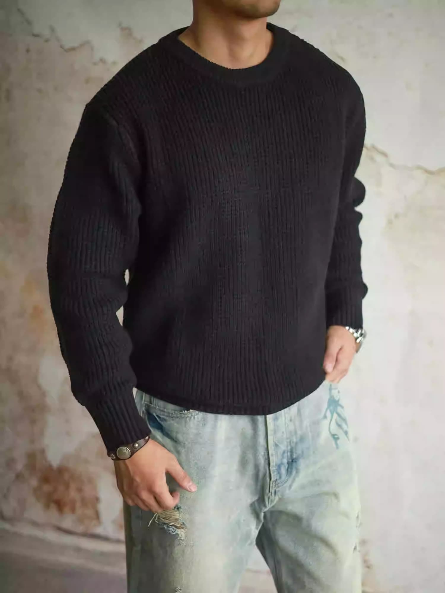 Suéter hombre cuello redondo corte holgado