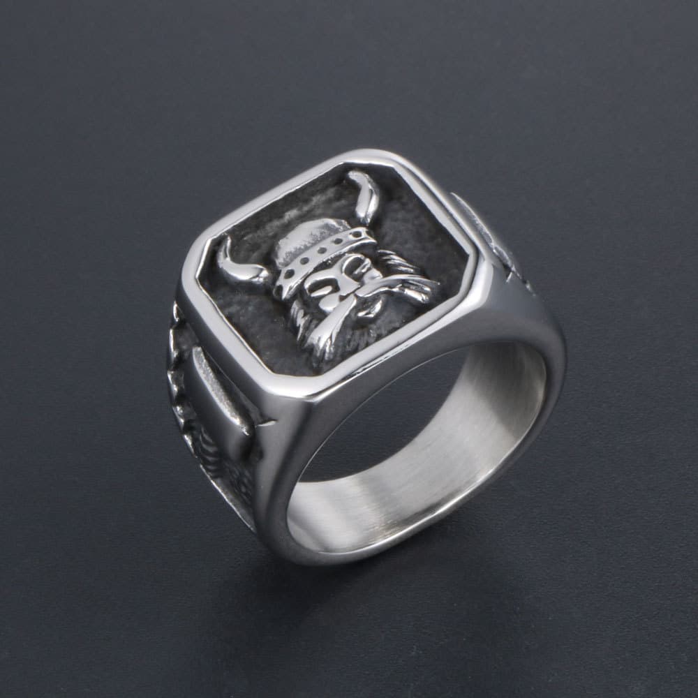 Anillo vikingo de moda para hombres