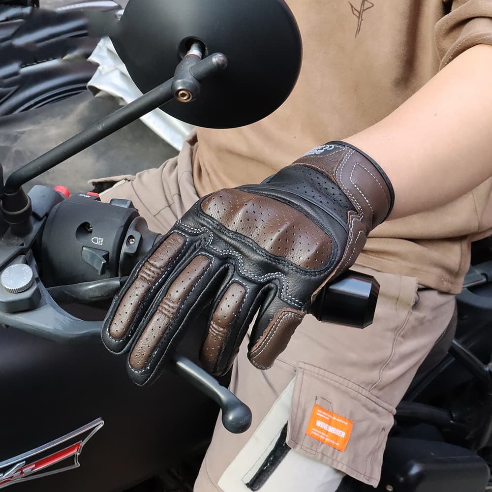 Guantes de motocicleta en cuero con protección táctil