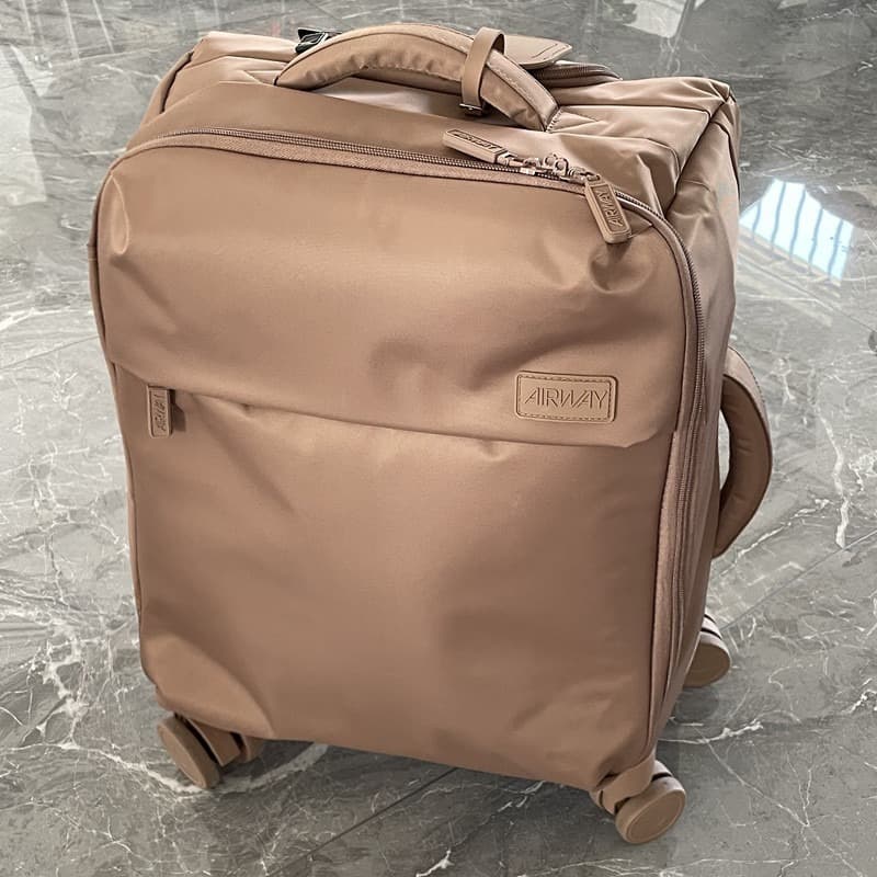 Maleta ultraligera impermeable con ruedas universales