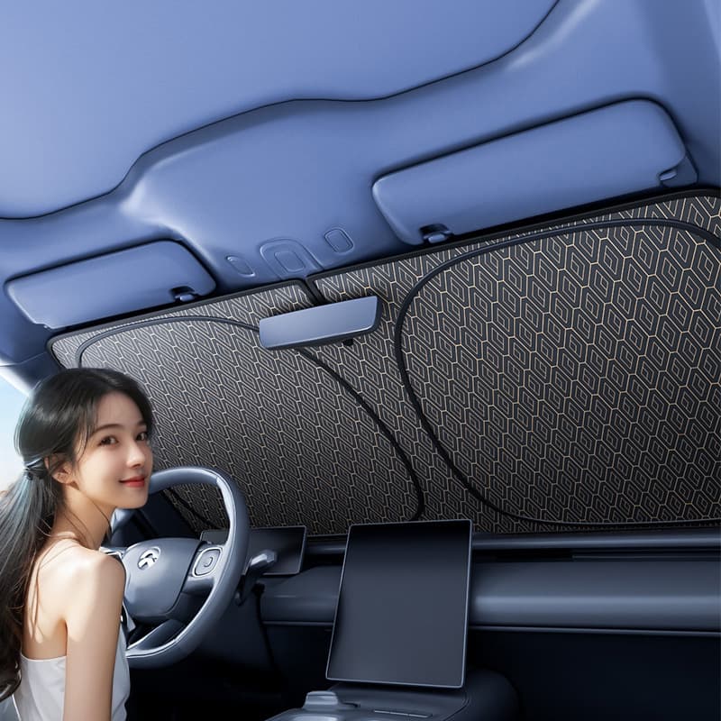 Protector solar térmico para auto con diseño plegable
