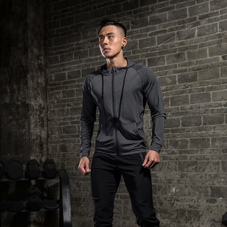 Sudadera fitness hombre manga larga con capucha