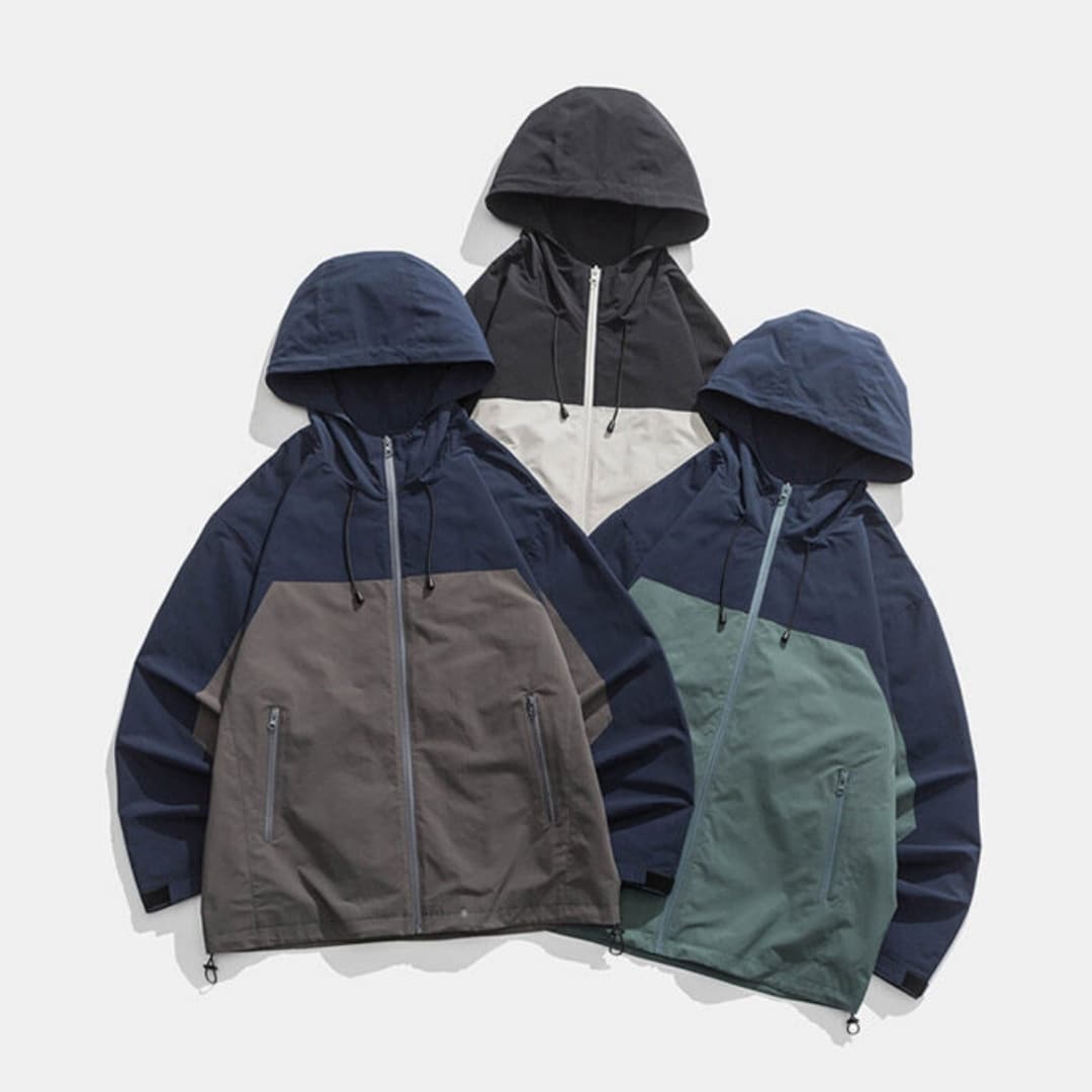 Chaqueta con capucha para hombre