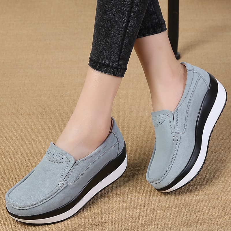 Zapatos casuales con ventilación y diseño hueco
