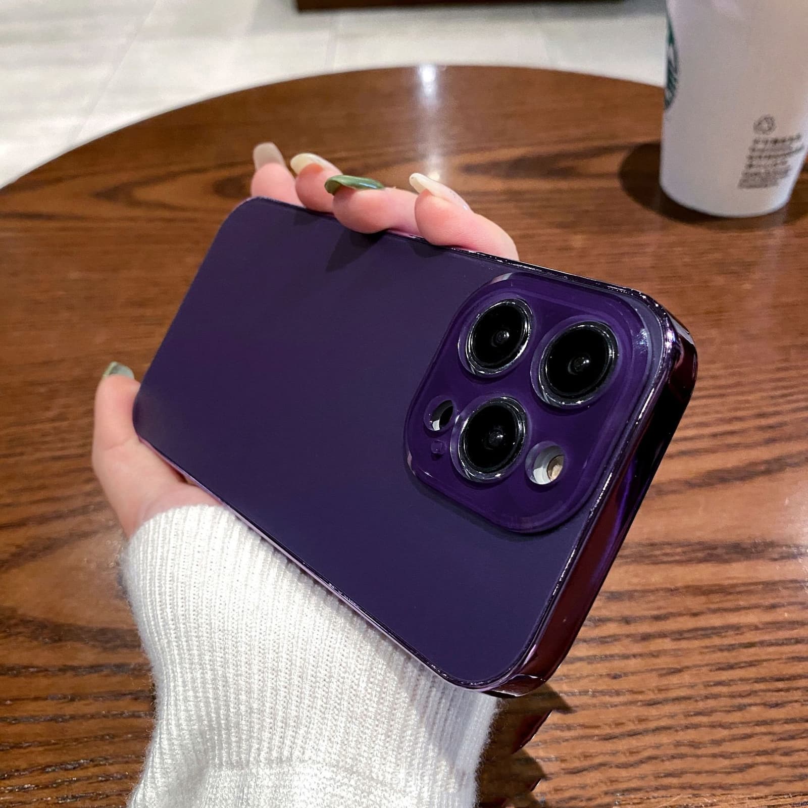 Funda mate para iPhone con efecto esmerilado