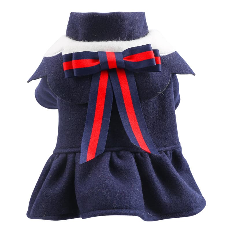 Atuendo British de poliéster para mascotas en otoño e invierno