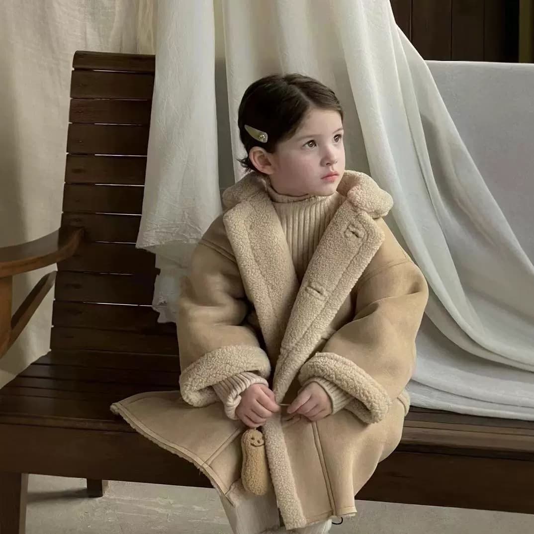 Abrigo grueso y cálido de algodón para niña