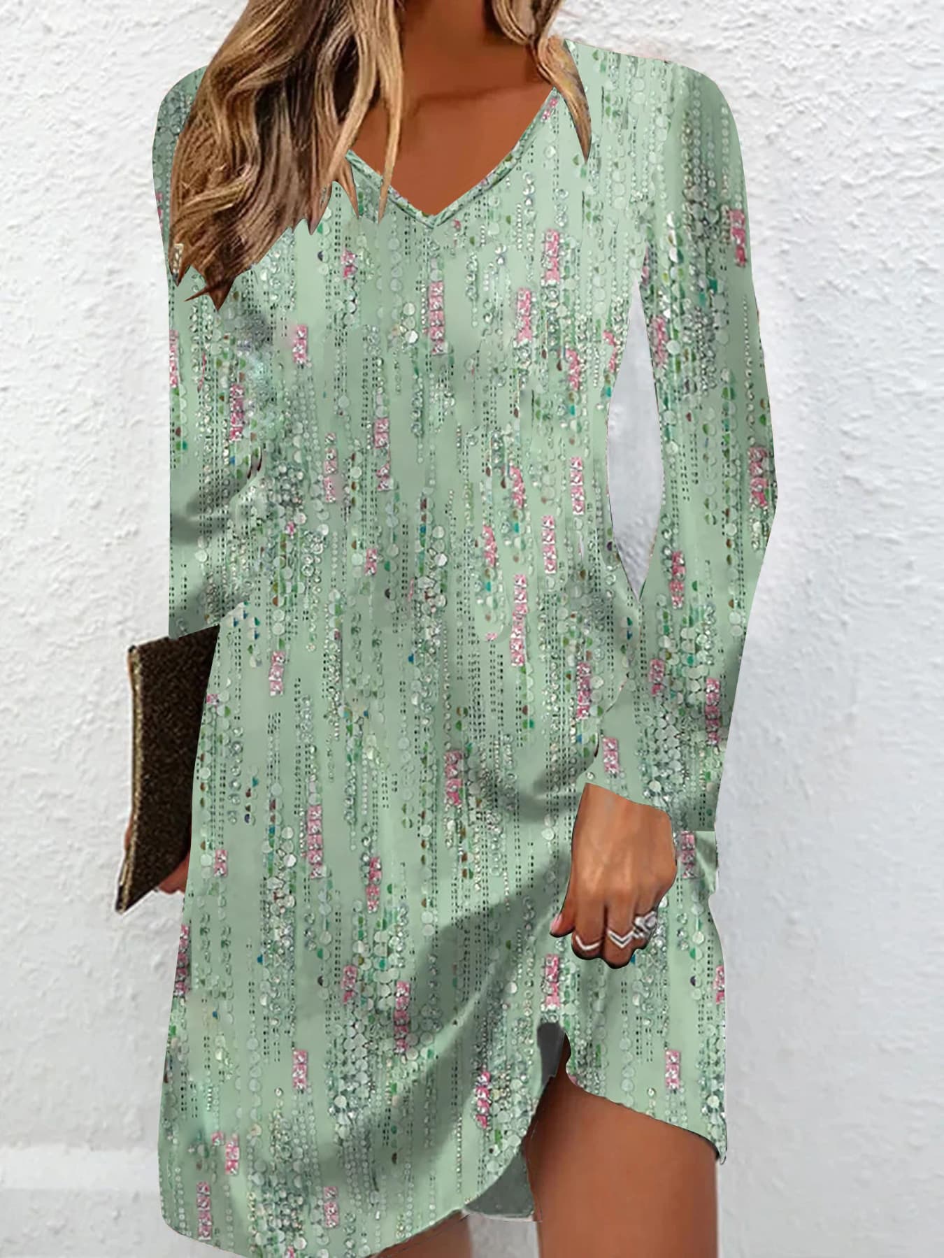 Vestido manga larga con estampado digital