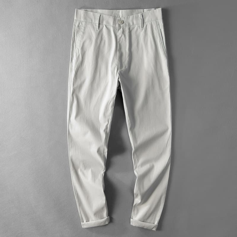 Pantalón ajustado de algodón con elasticidad media