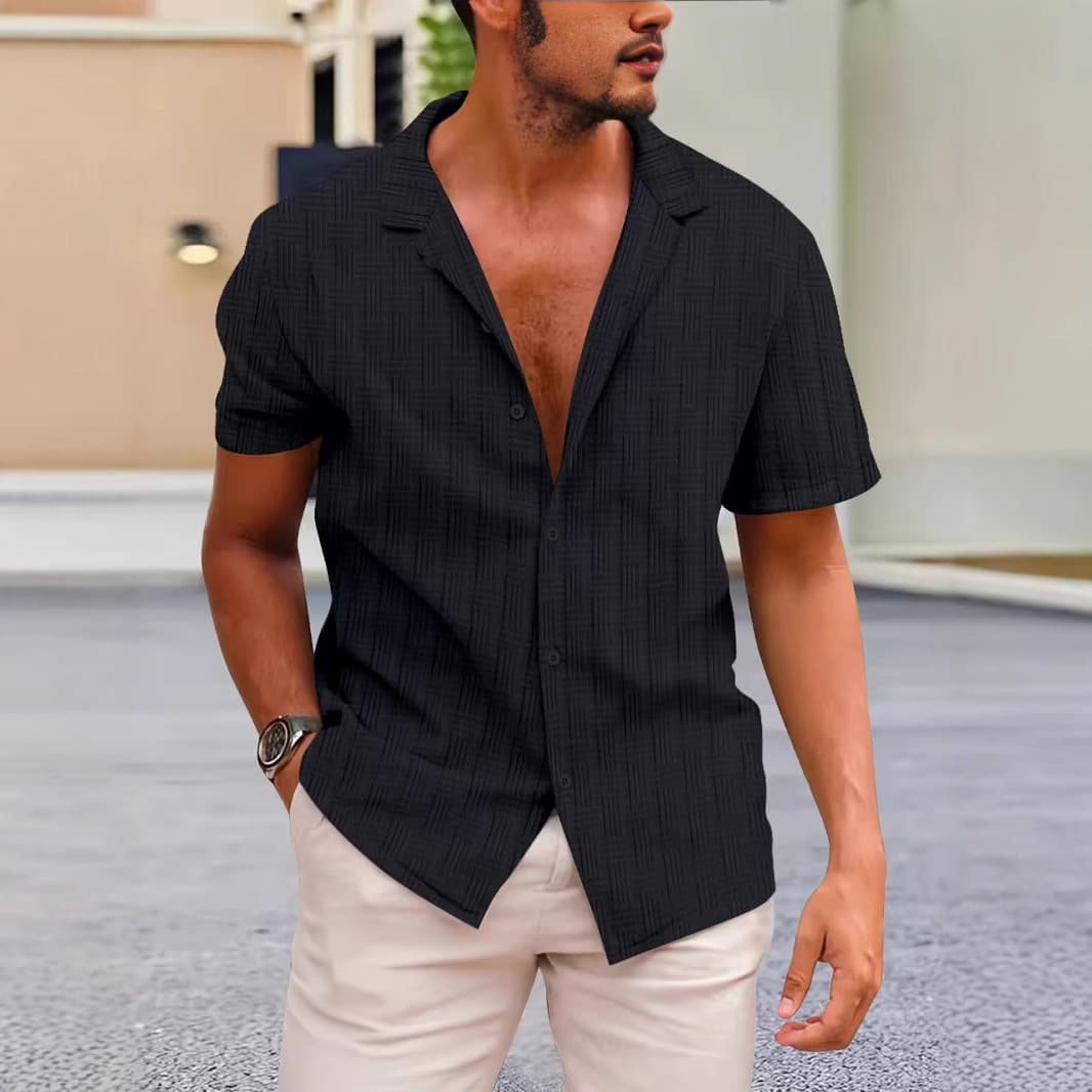 Camisa de manga corta con rayas y botones