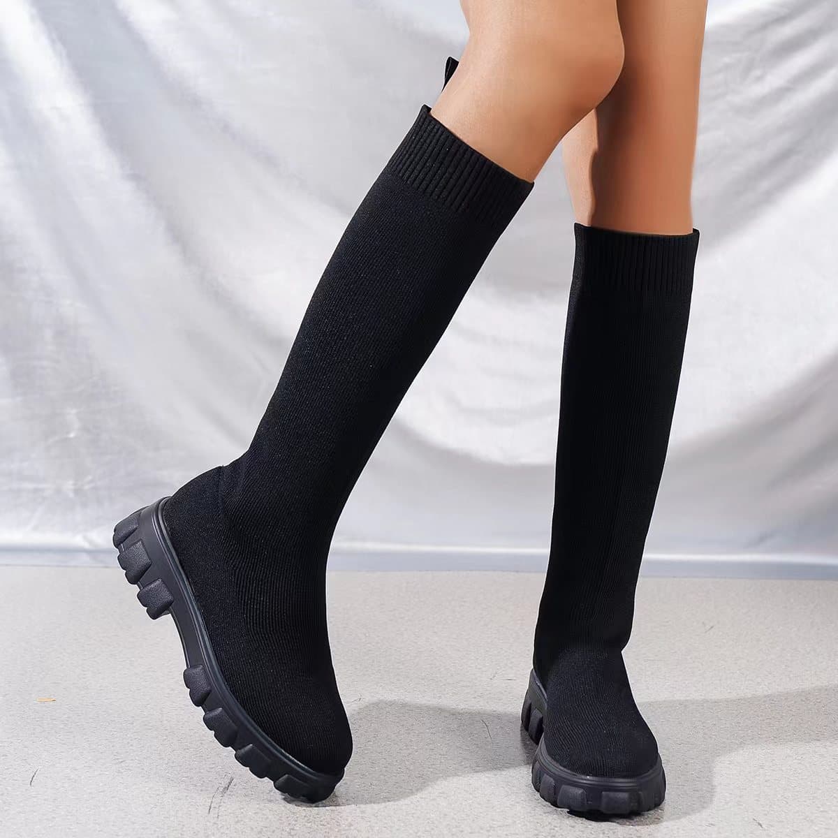 Botas tejidas de moda para mujer respirable con suela gruesa