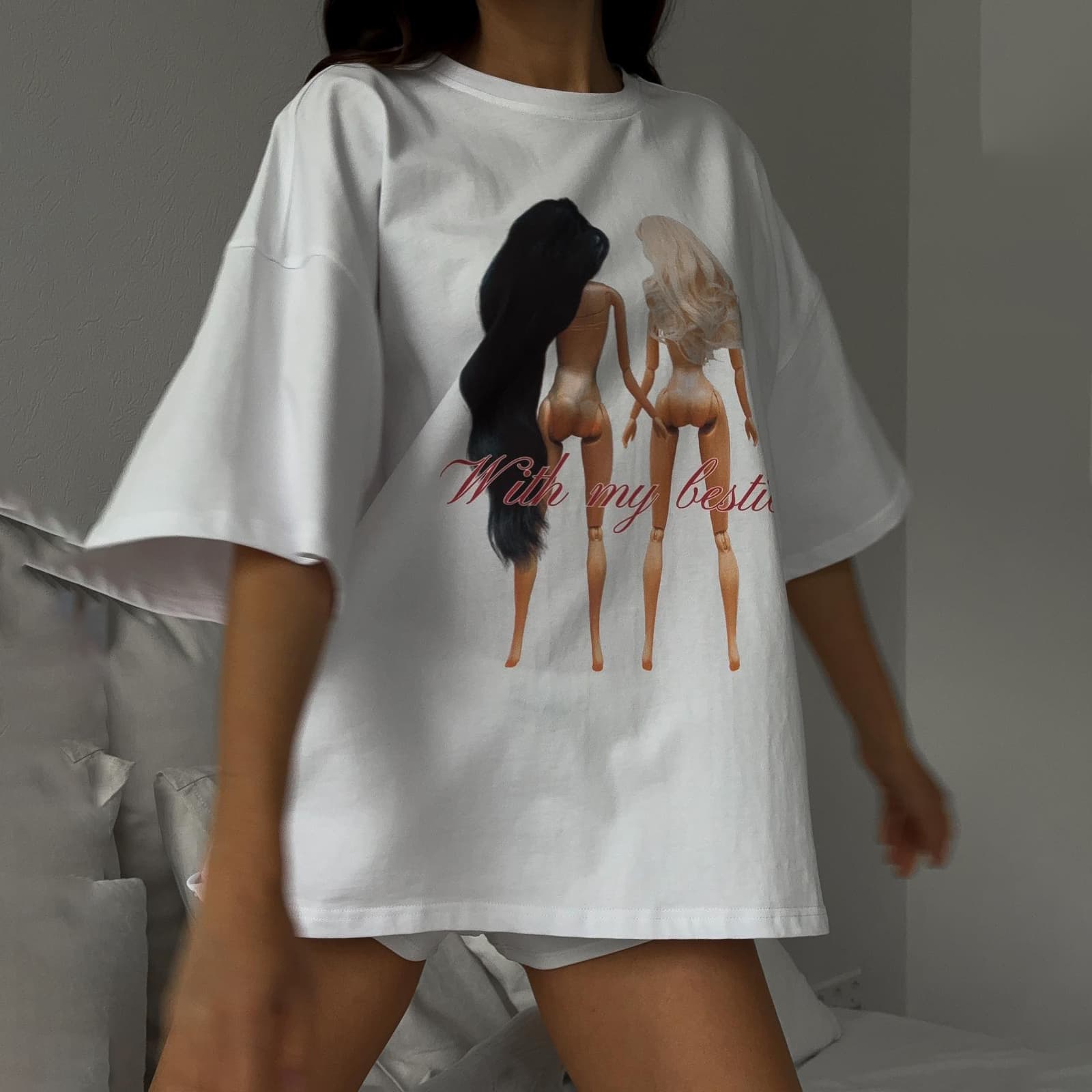 Camiseta suelta cuello redondo con mangas cortas