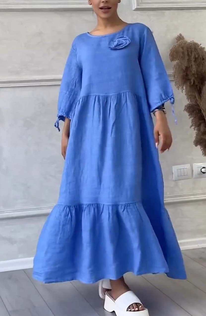 Vestido casual plisado de algodón y lino con cuello redondo