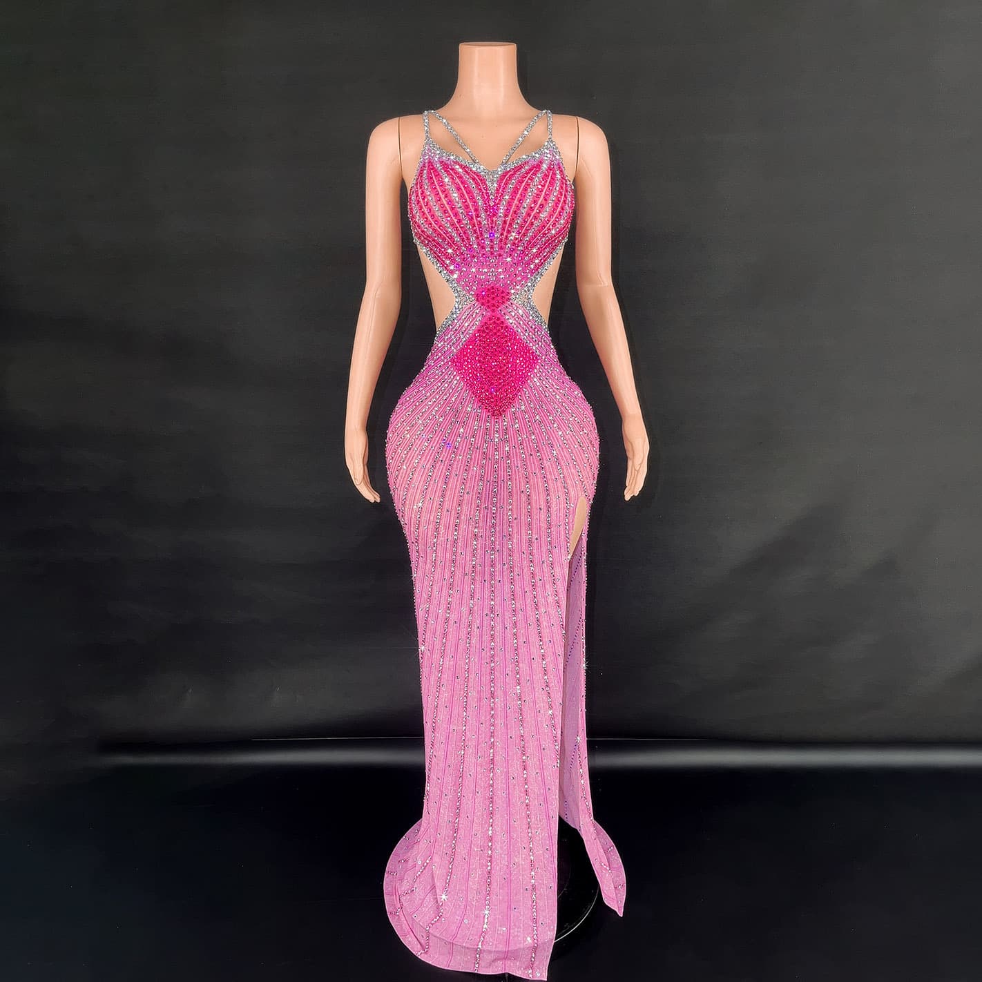 Vestido bodycon brillante sin mangas con diamantes