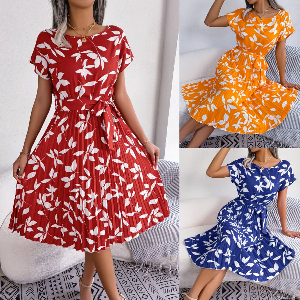 Vestido estampado con hojas y cordones para playa
