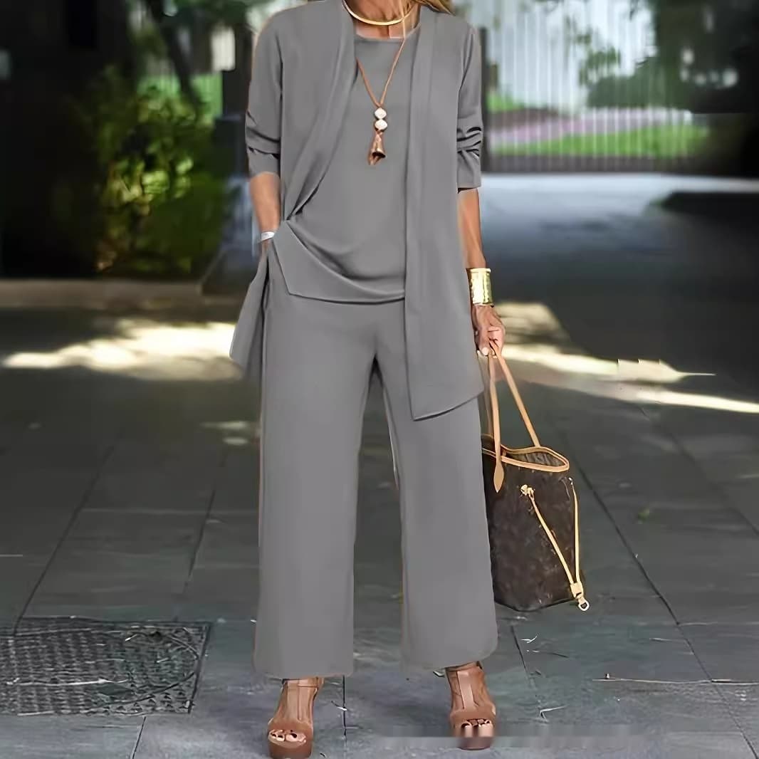 Traje de 3 piezas: chaleco sin mangas, chaqueta y pantalones acampanados
