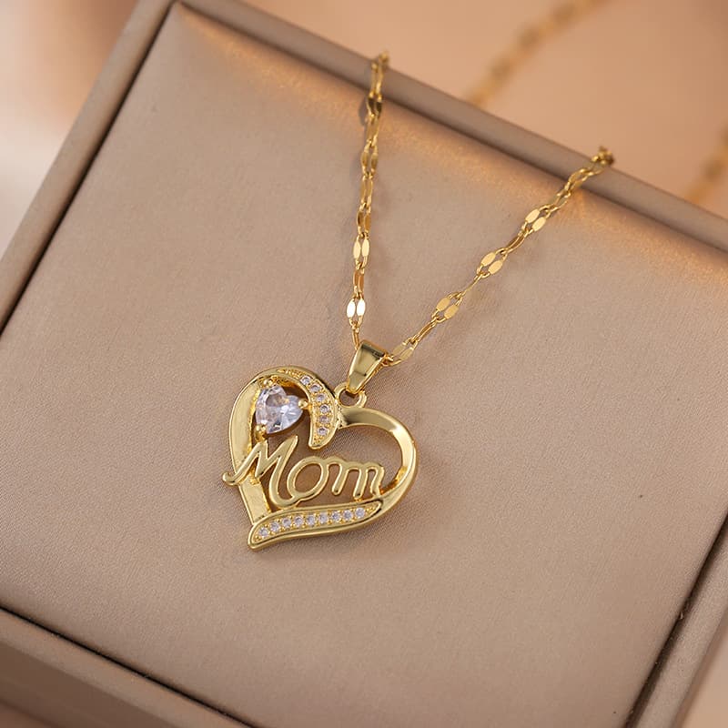 Collar con colgante de corazón y flor para mujer