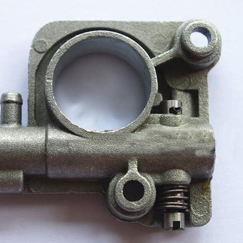 Accesorio de bomba de aceite para motosierra