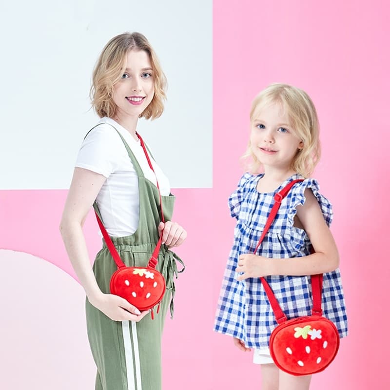 Bolsa transversal infantil estampado fresa cartoon