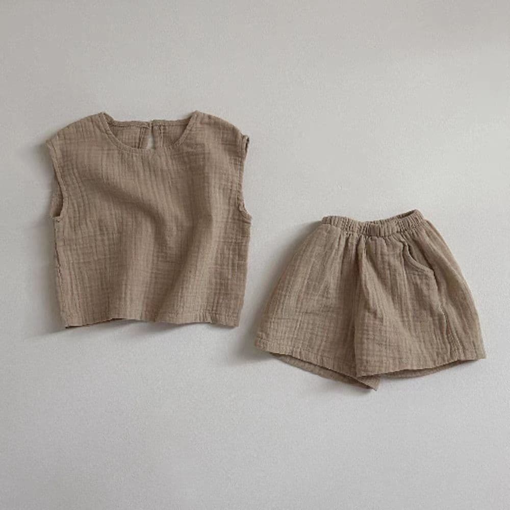 Conjunto chaleco y shorts transpirable para niños