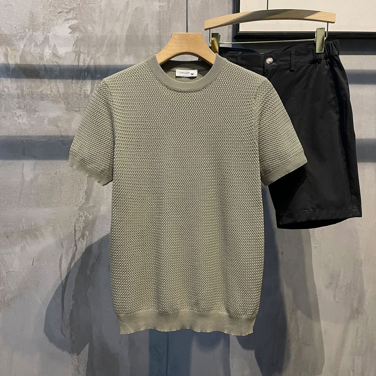 Camisa manga corta de hombre textura tejida, corte suelto