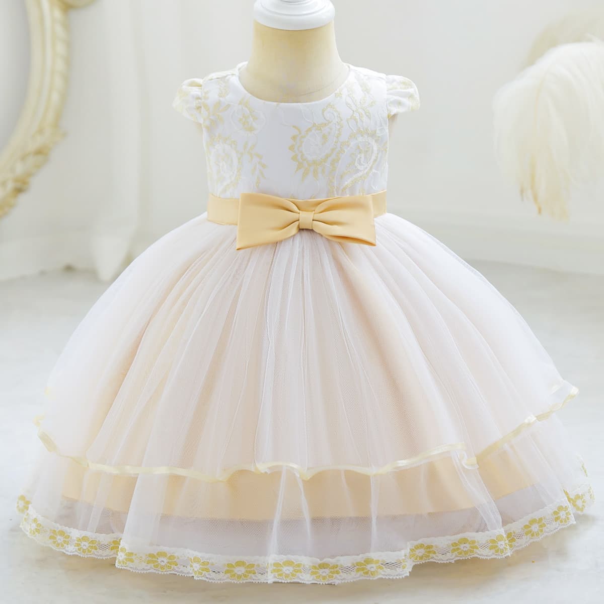 Vestido princesa niña en malla
