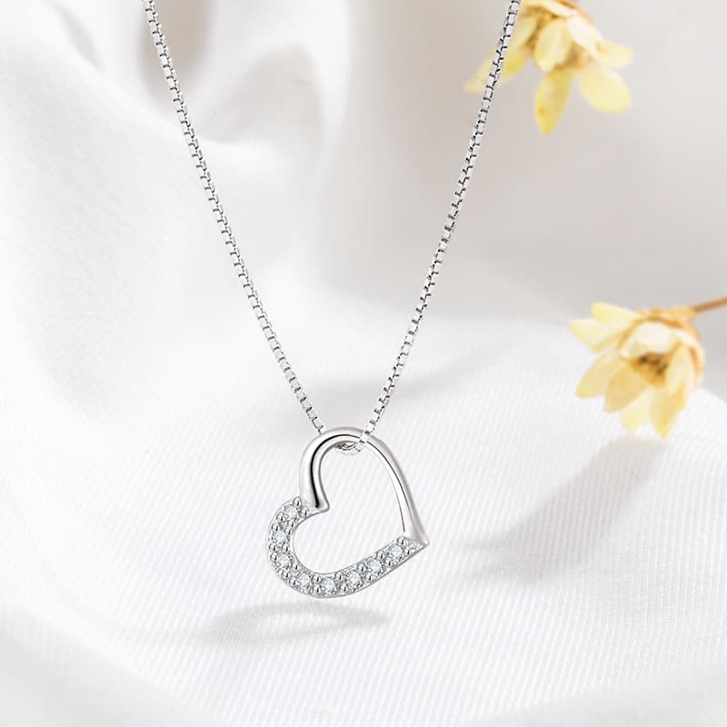 Collar de plata esterlina S925 con colgante corazón