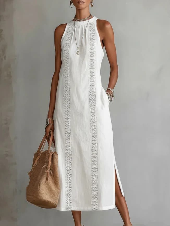 Vestido sin mangas con cuello halter y detalles de encaje