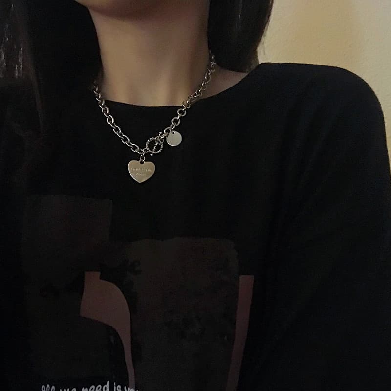 collar de acero titanio corazón love resistente