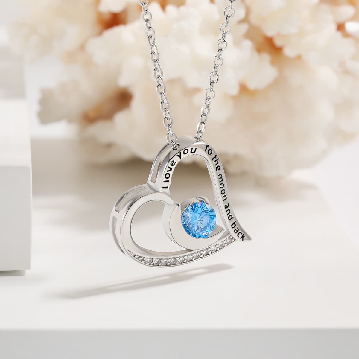 Collar corazón con circonitas y letras para mujer