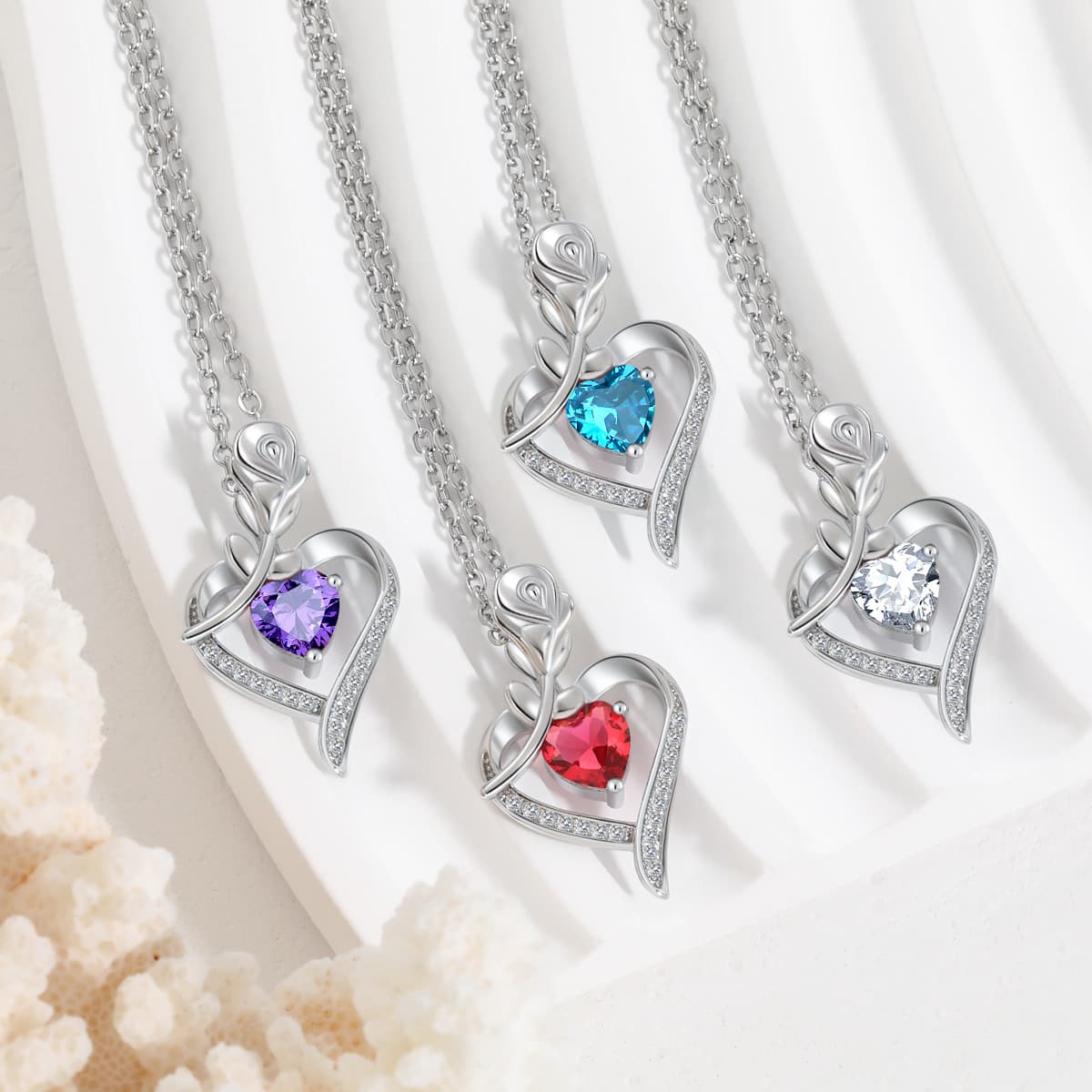 Collar rosa corazón con circonias amor eterno