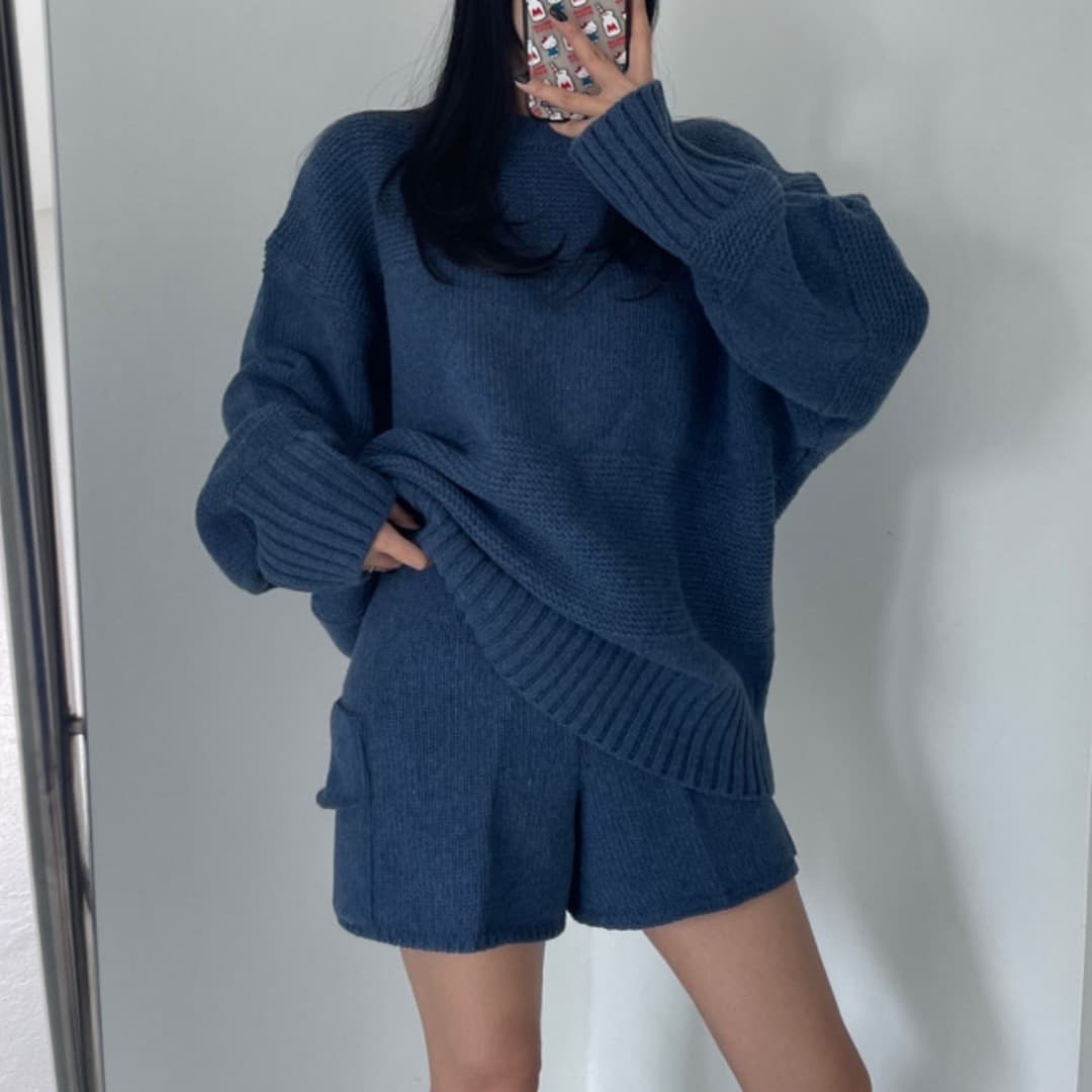 Conjunto suéter manga larga y shorts cintura alta para mujer