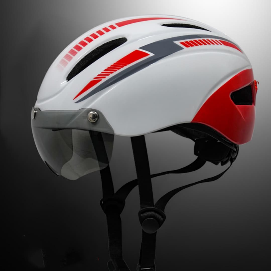 Casco de bicicleta deportivo con luz trasera integrada