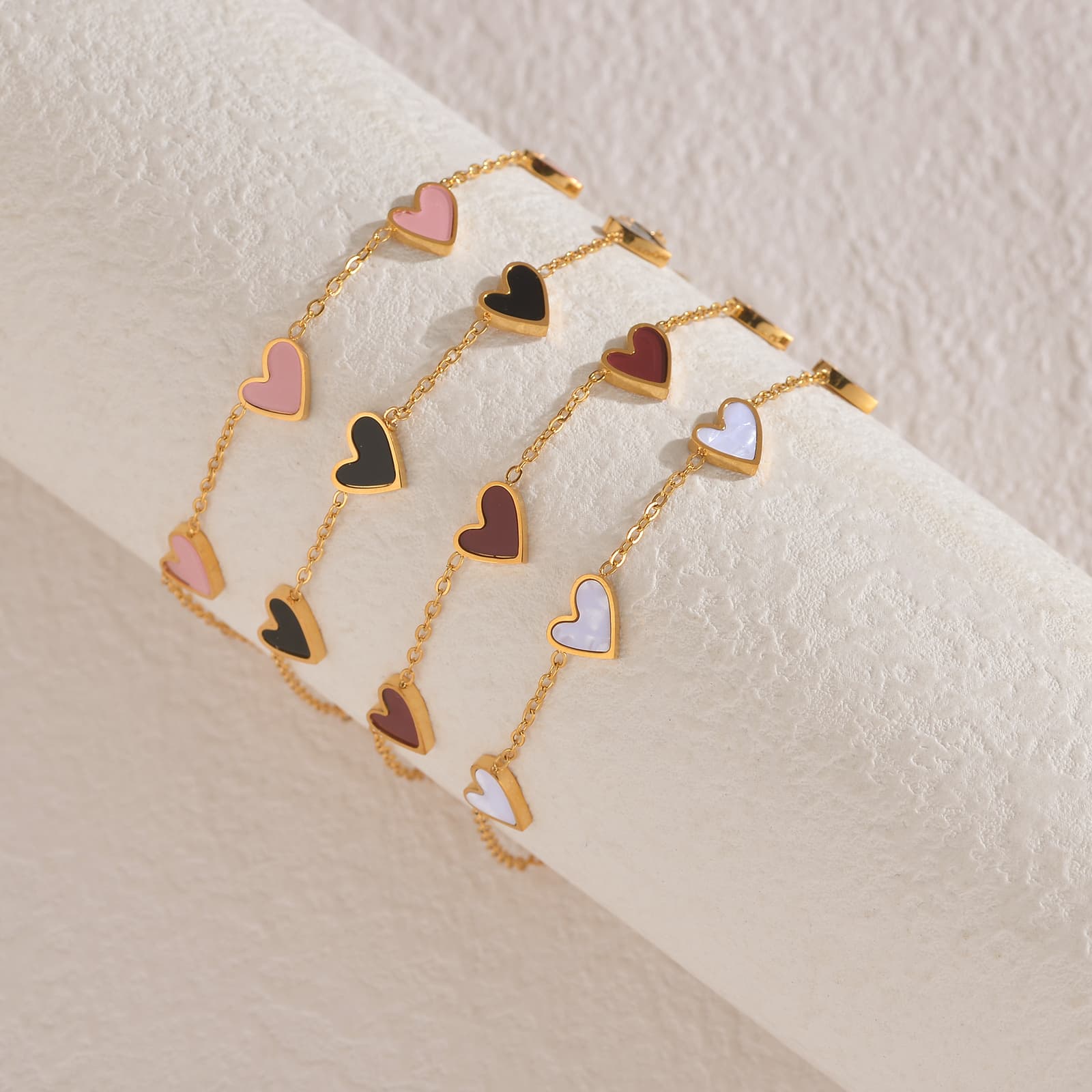 Pulsera de acero inoxidable con corazón gotante San Valentín