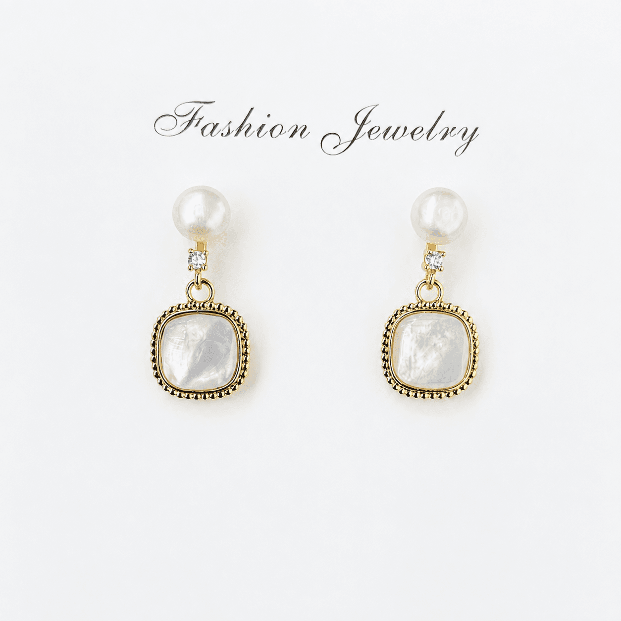 Aretes de perla nácar con cristales de circón