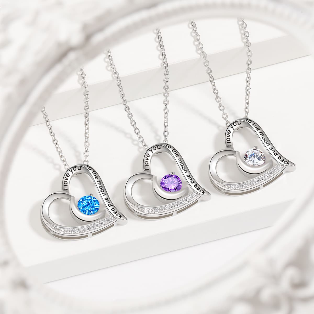Collar corazón con circonitas y letras para mujer