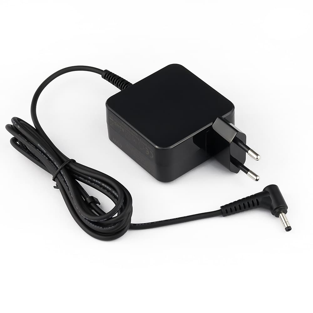 Adaptador para laptop 45W con conector DC